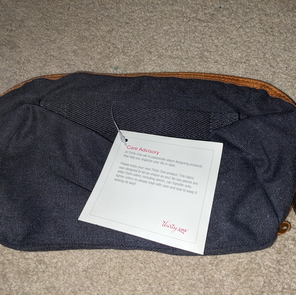 Expanding Travel Case